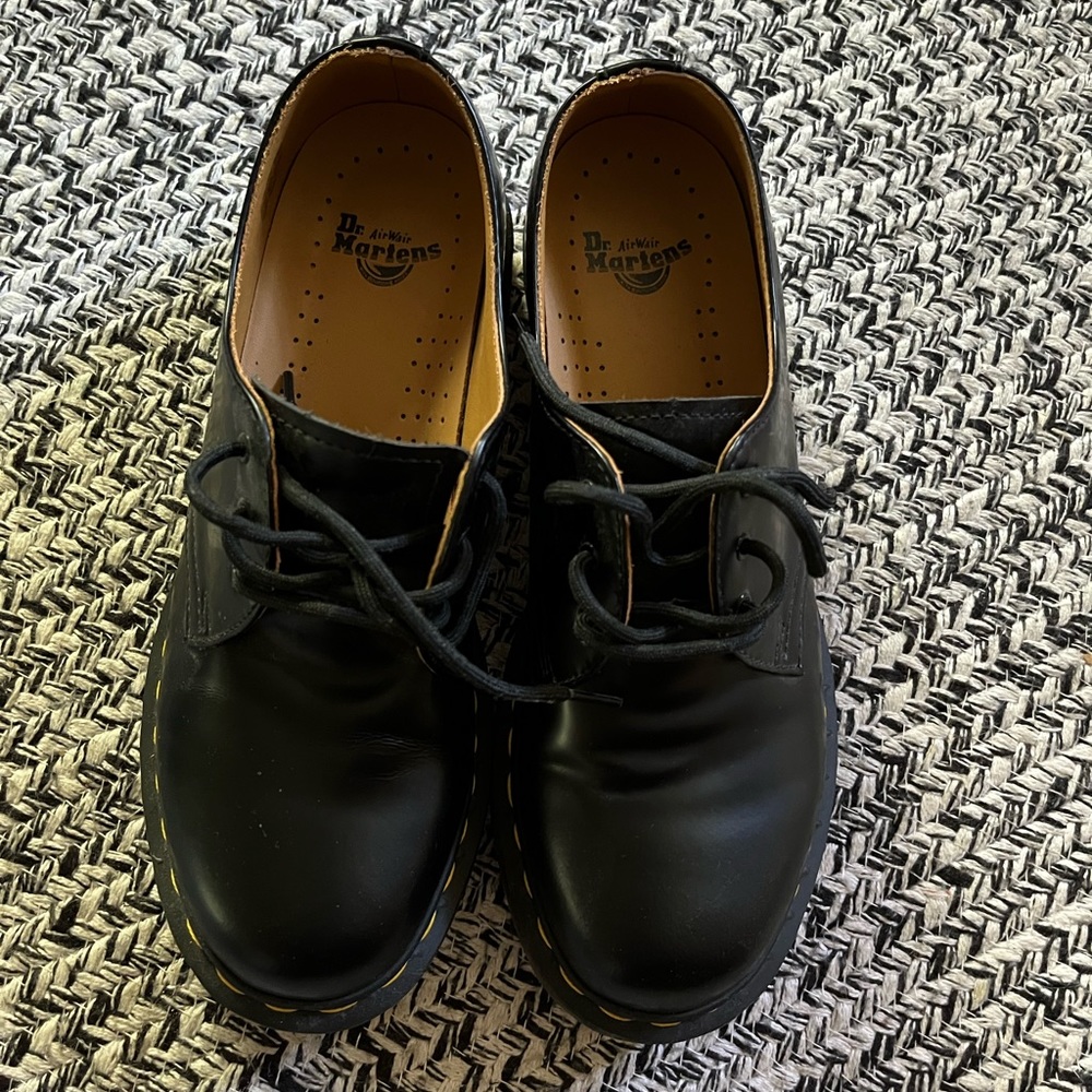 Dr Martens Women Black Smooth Leather Oxford Shoe Size 9
